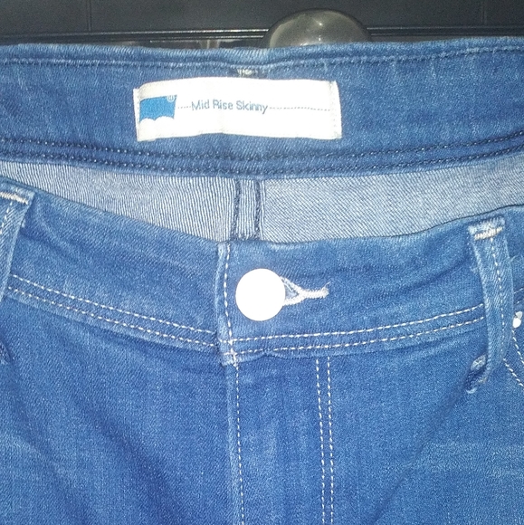 Levi's Denim - Levi's Mid rise skinny capri sz 16 w33